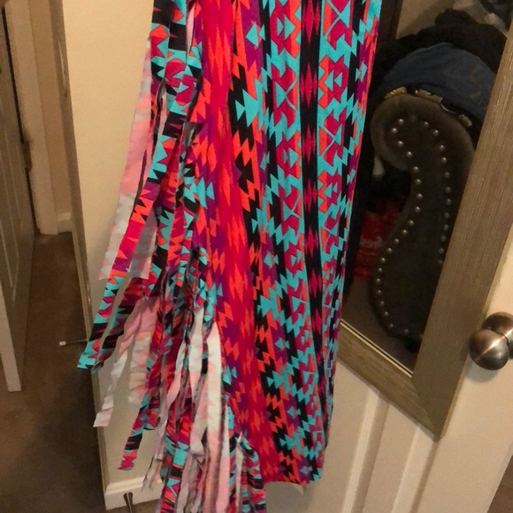 2pcs Tassel Set Skirt and Wrap Crop Infinity Top - Picture 6 of 7